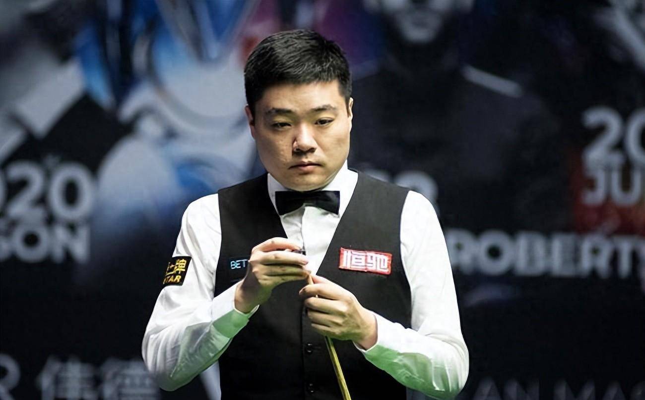 而在中场方 而在中场方